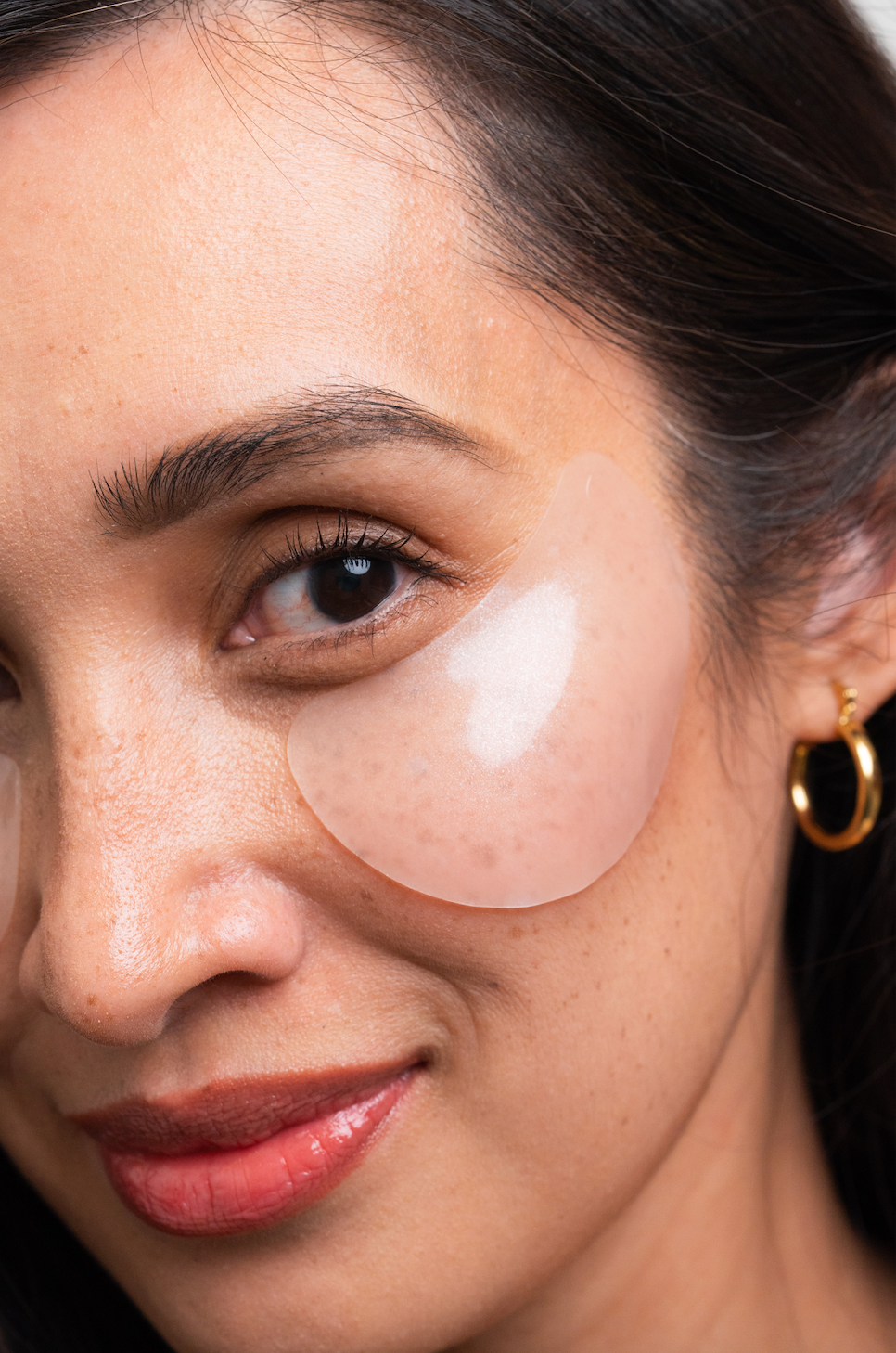 Coconut and Collagen Eye Mask and Capsules